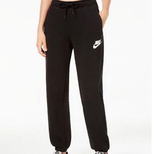 Nike Fleece Rally Jogger Sweatpants like new